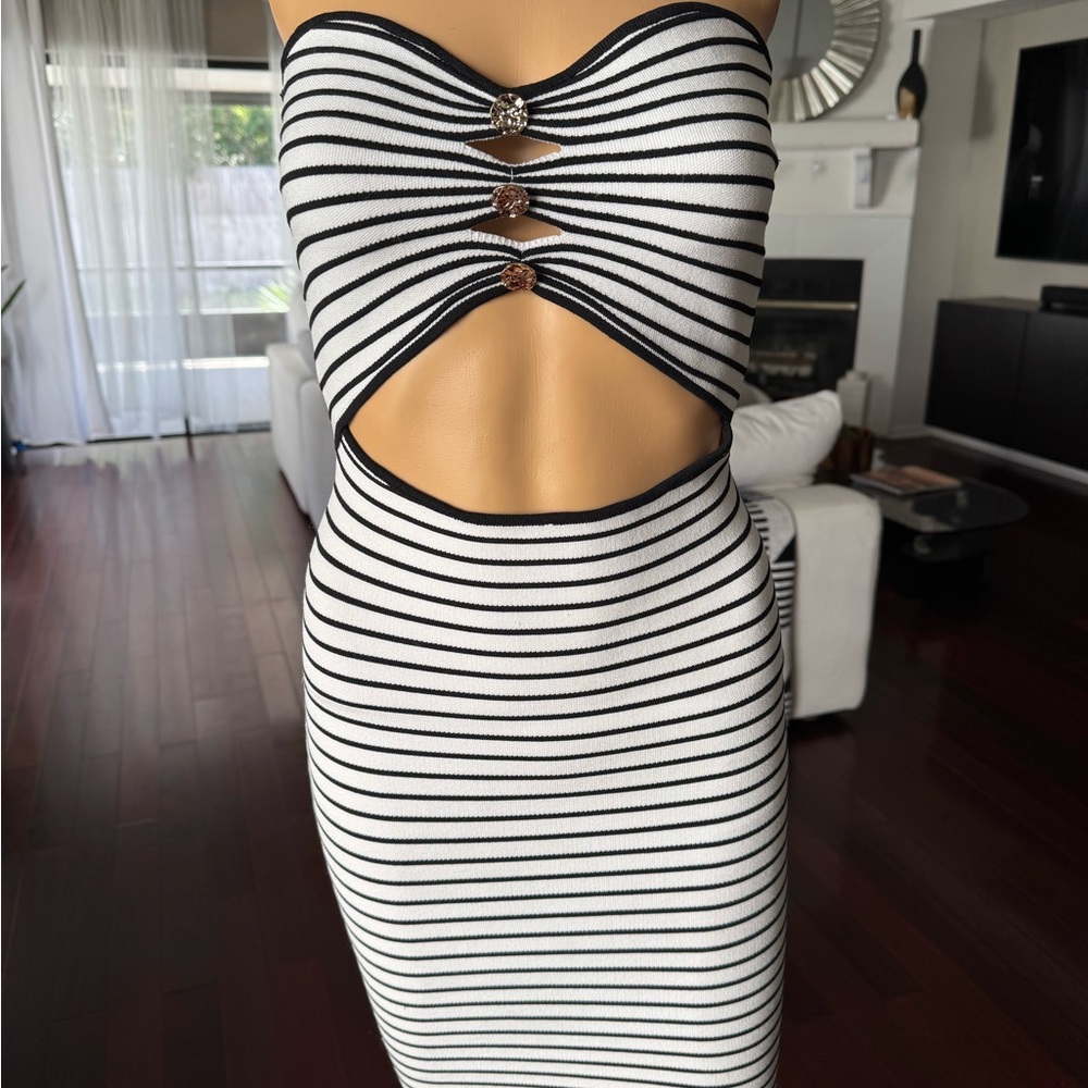 Windsor Strapless Black & White Cutout Bodycon Dress size L